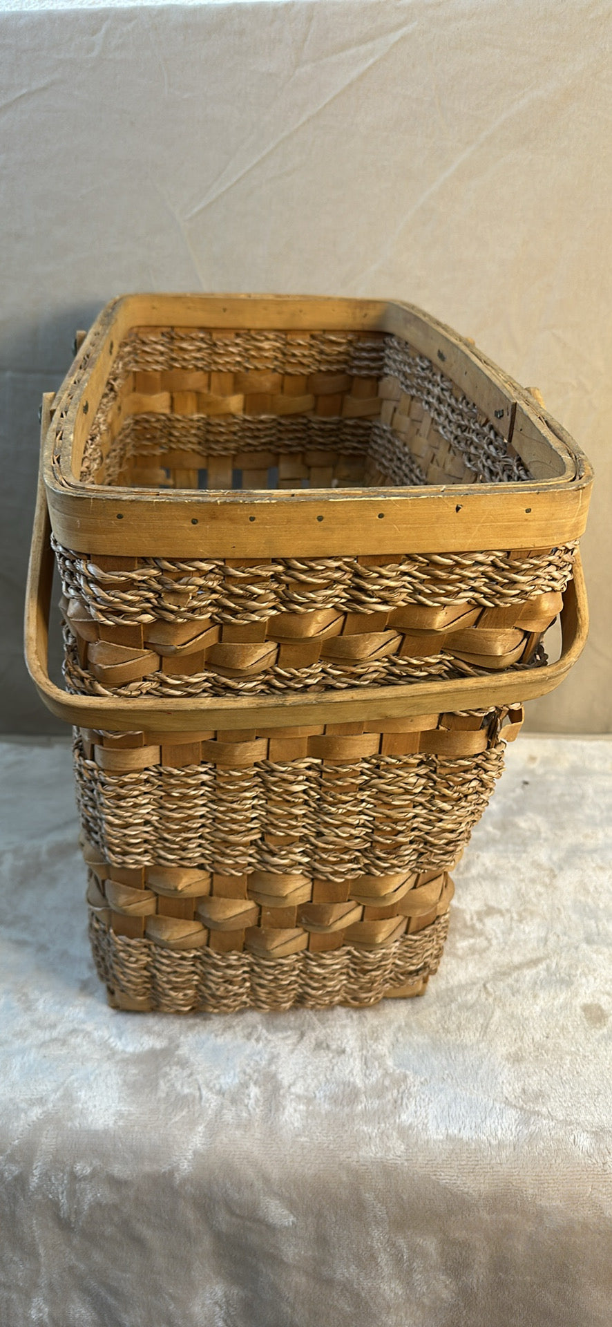 Wicker stair step basket