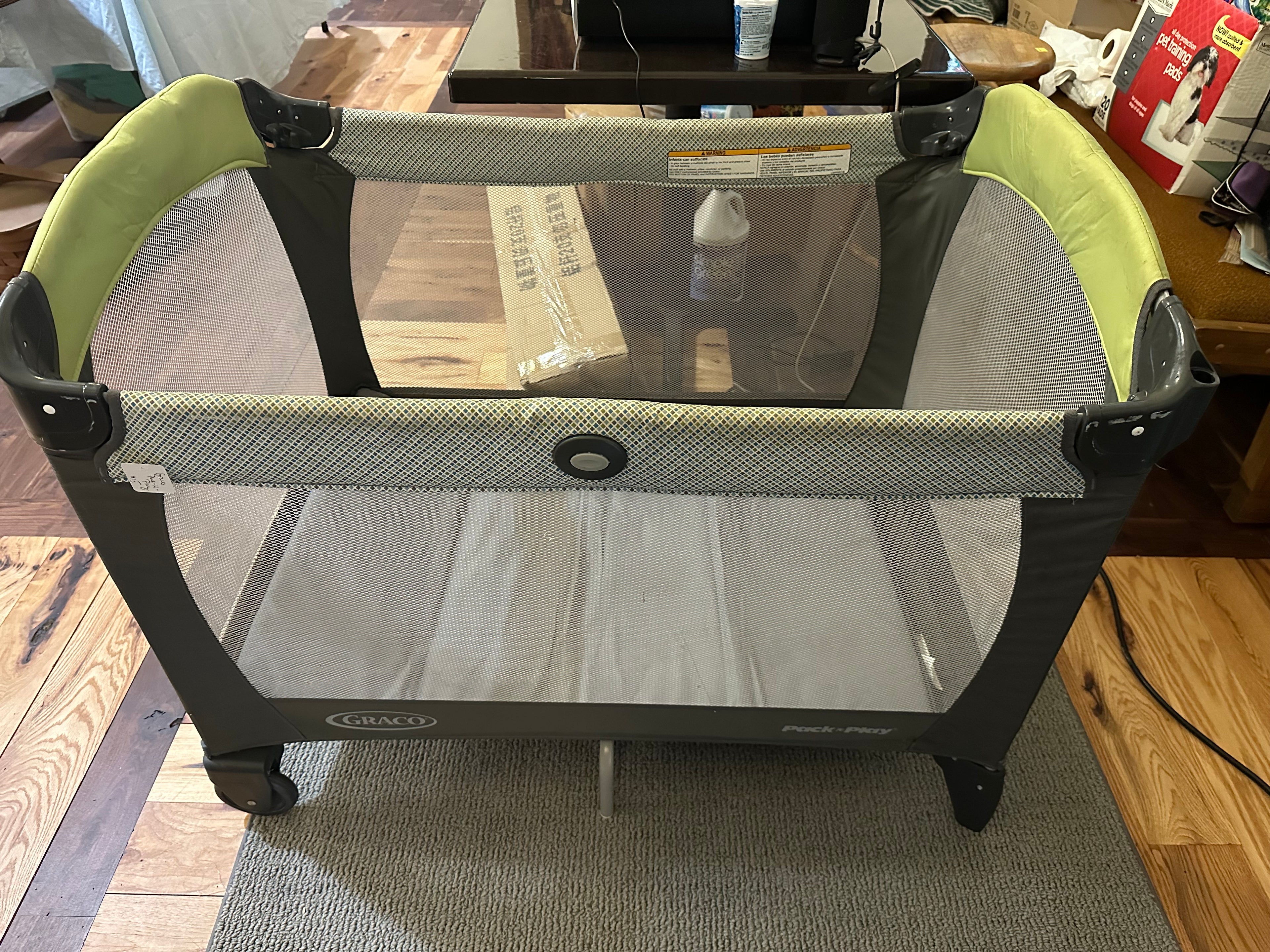 Graco pack-n-play - no case