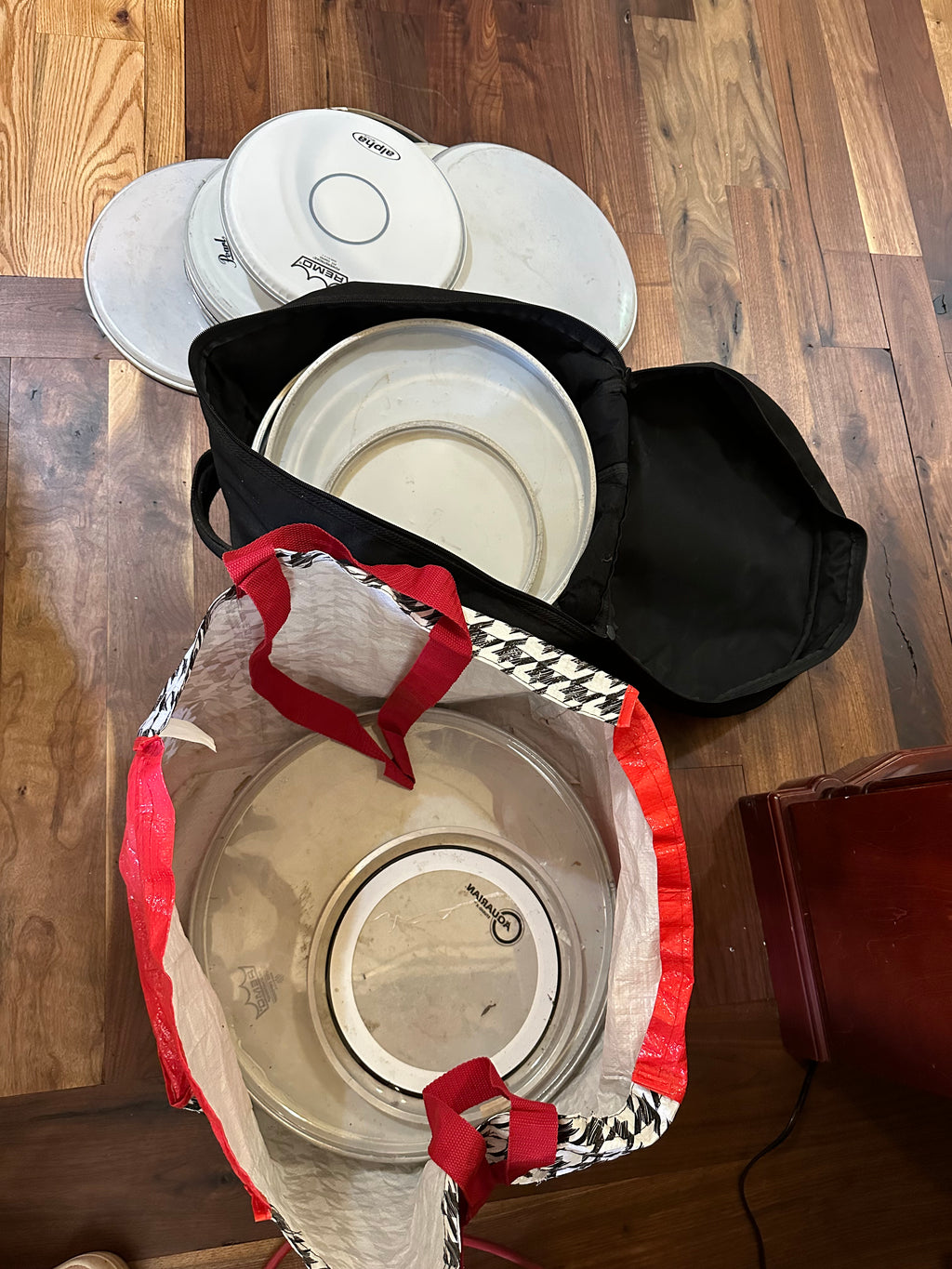 Drum heads and bases