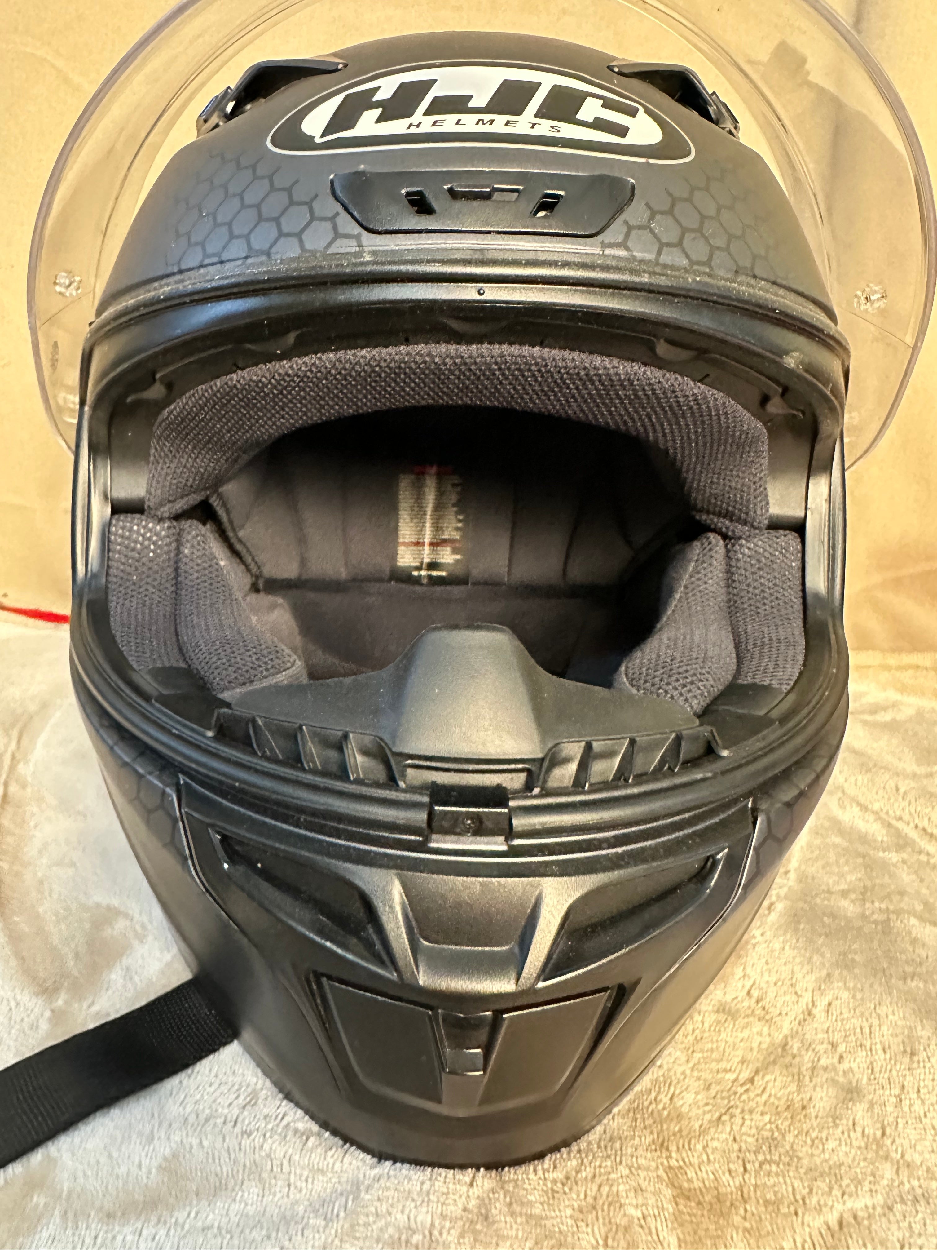 HJc i10 Motorcycle Helmet - Black