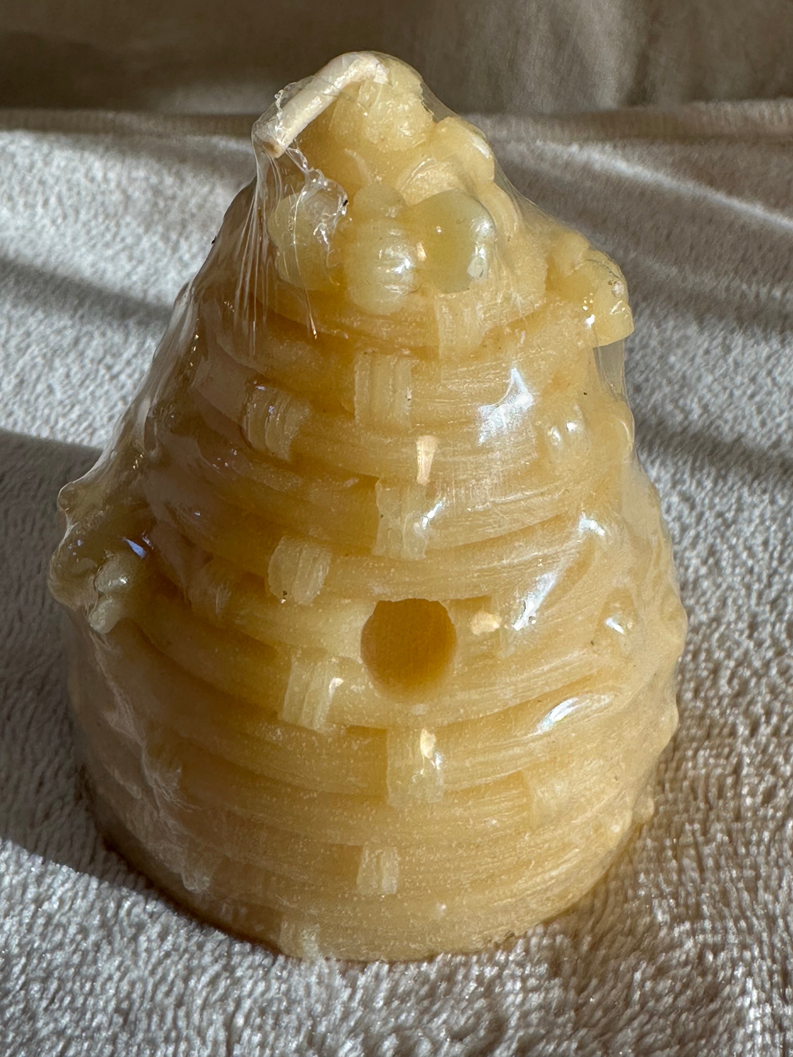 Beehive beeswax candle