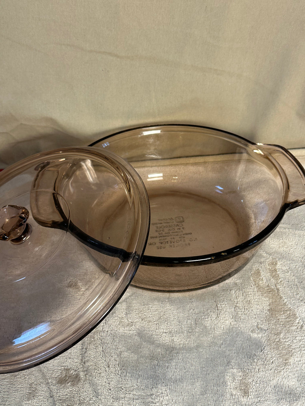 Anchor Hocking 2 qt casserole oven glassware dish - pink