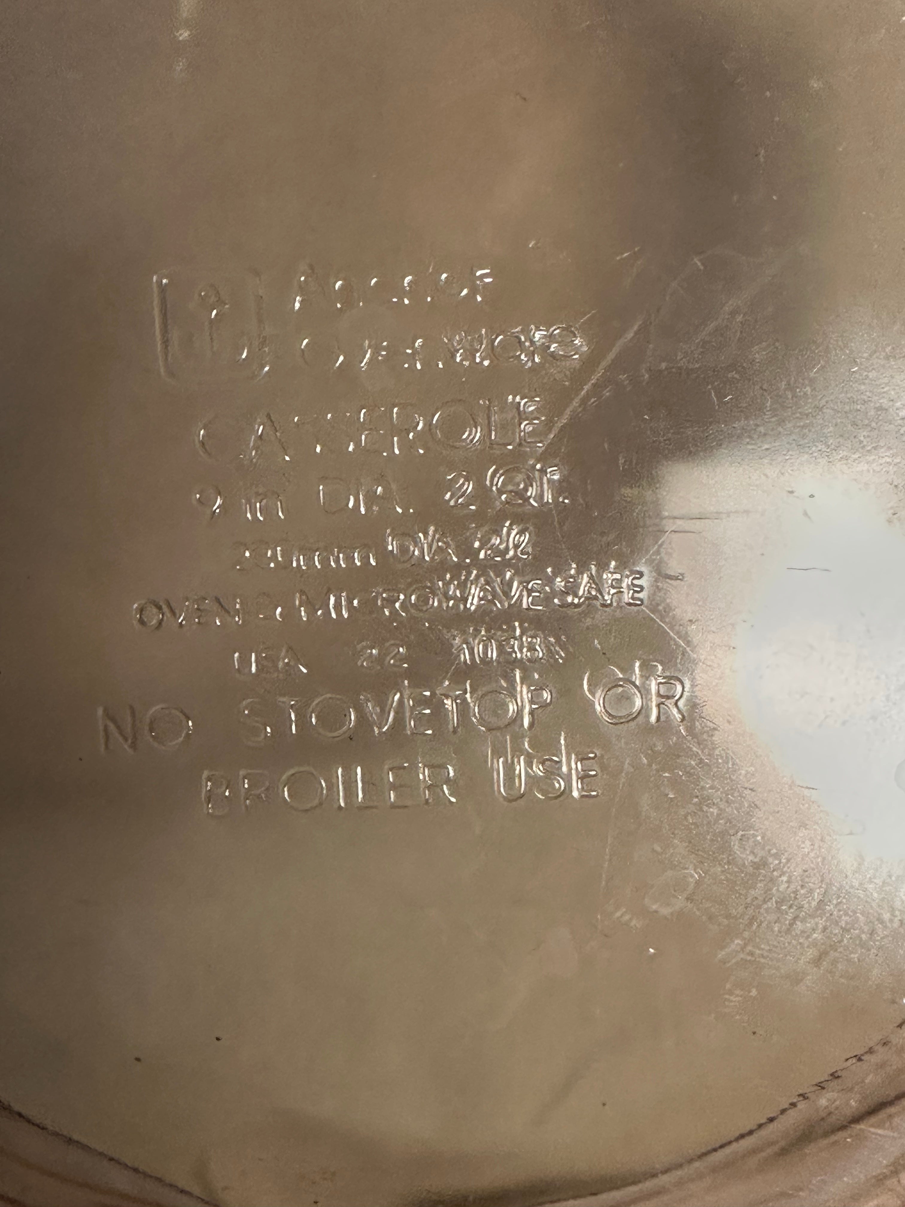 Anchor Hocking 2 qt casserole oven glassware dish - pink