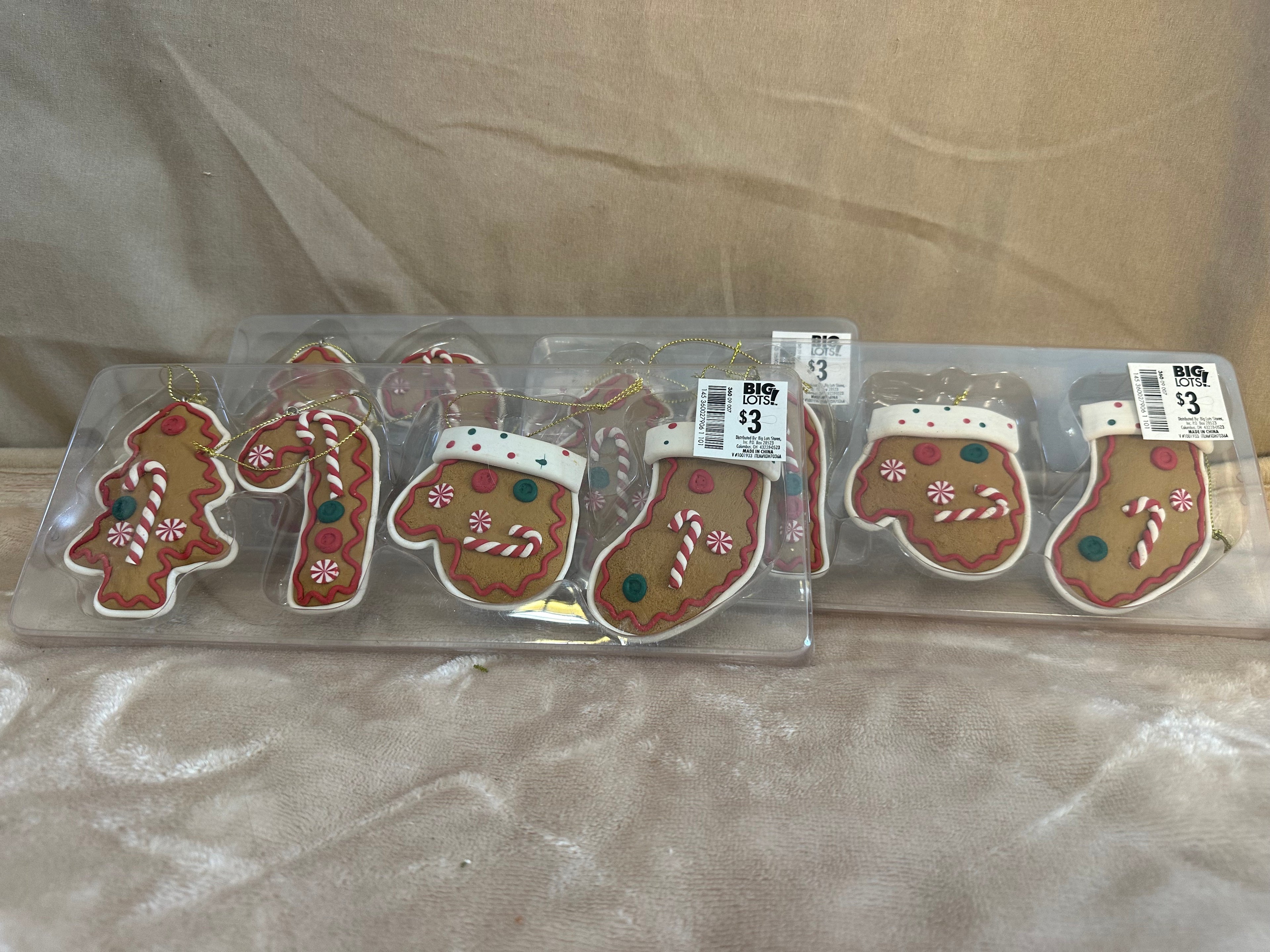 12 Gingerbread Christmas ornaments