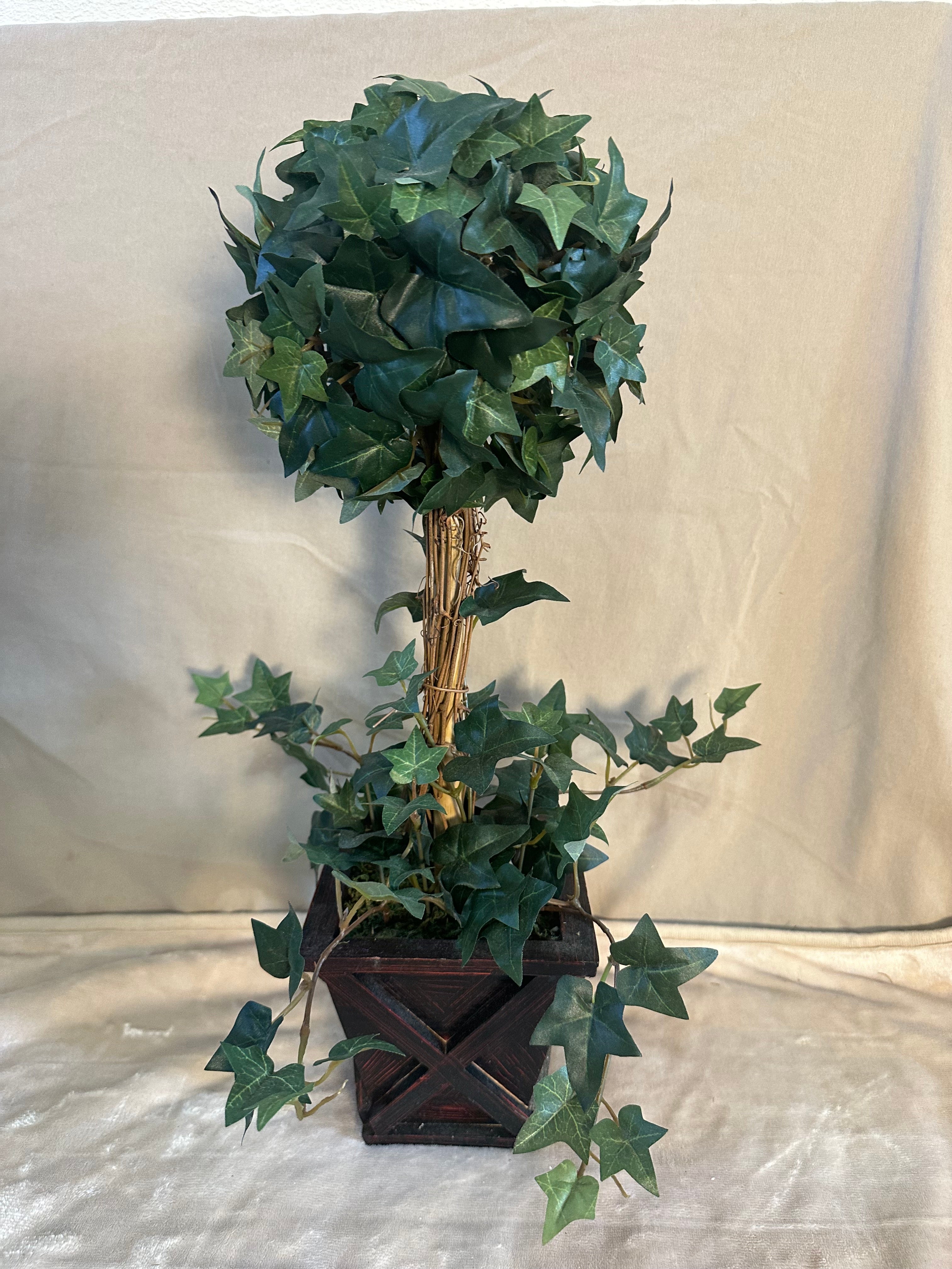 Artificial ivy topiary tree
