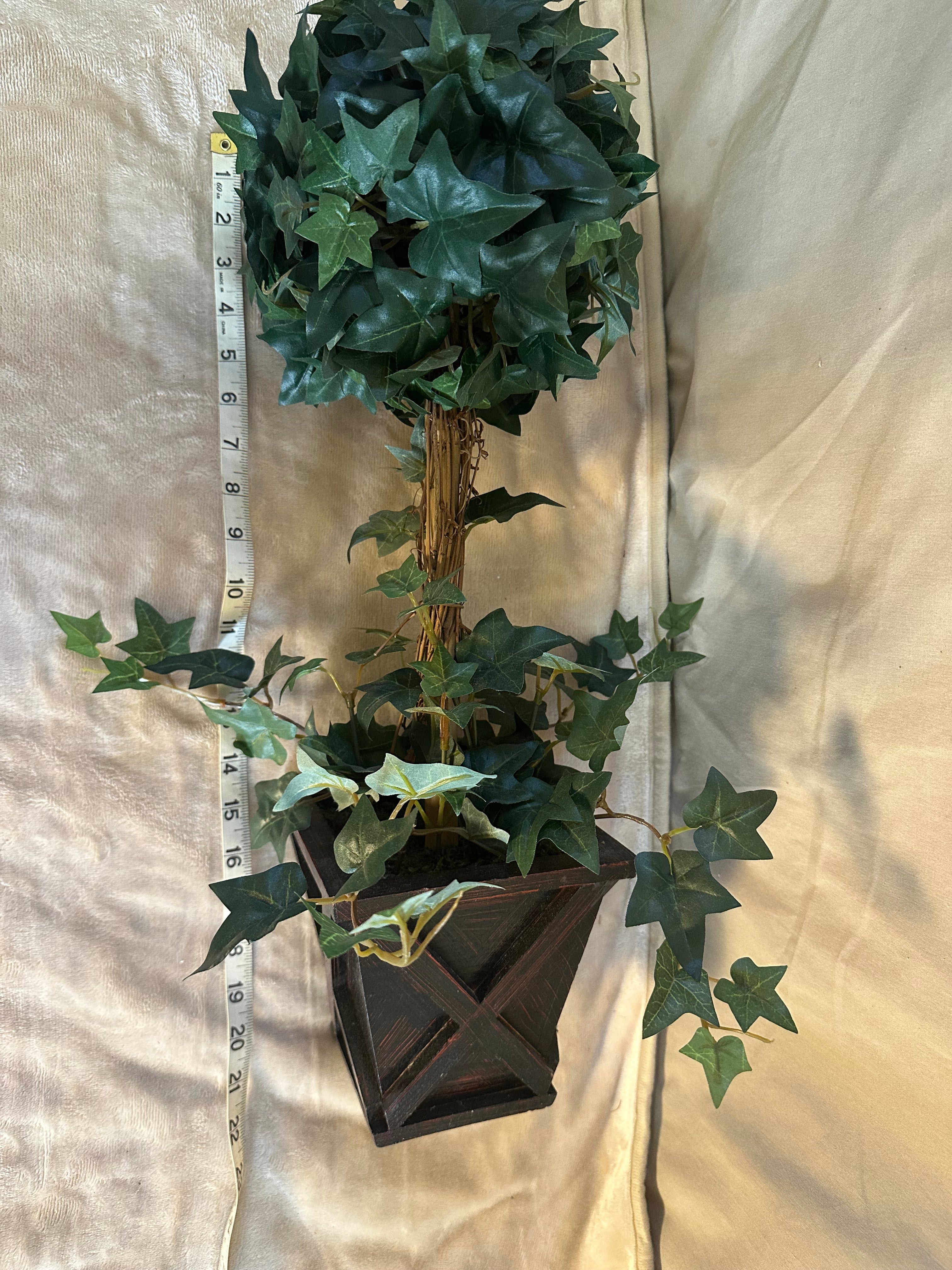 Artificial ivy topiary tree