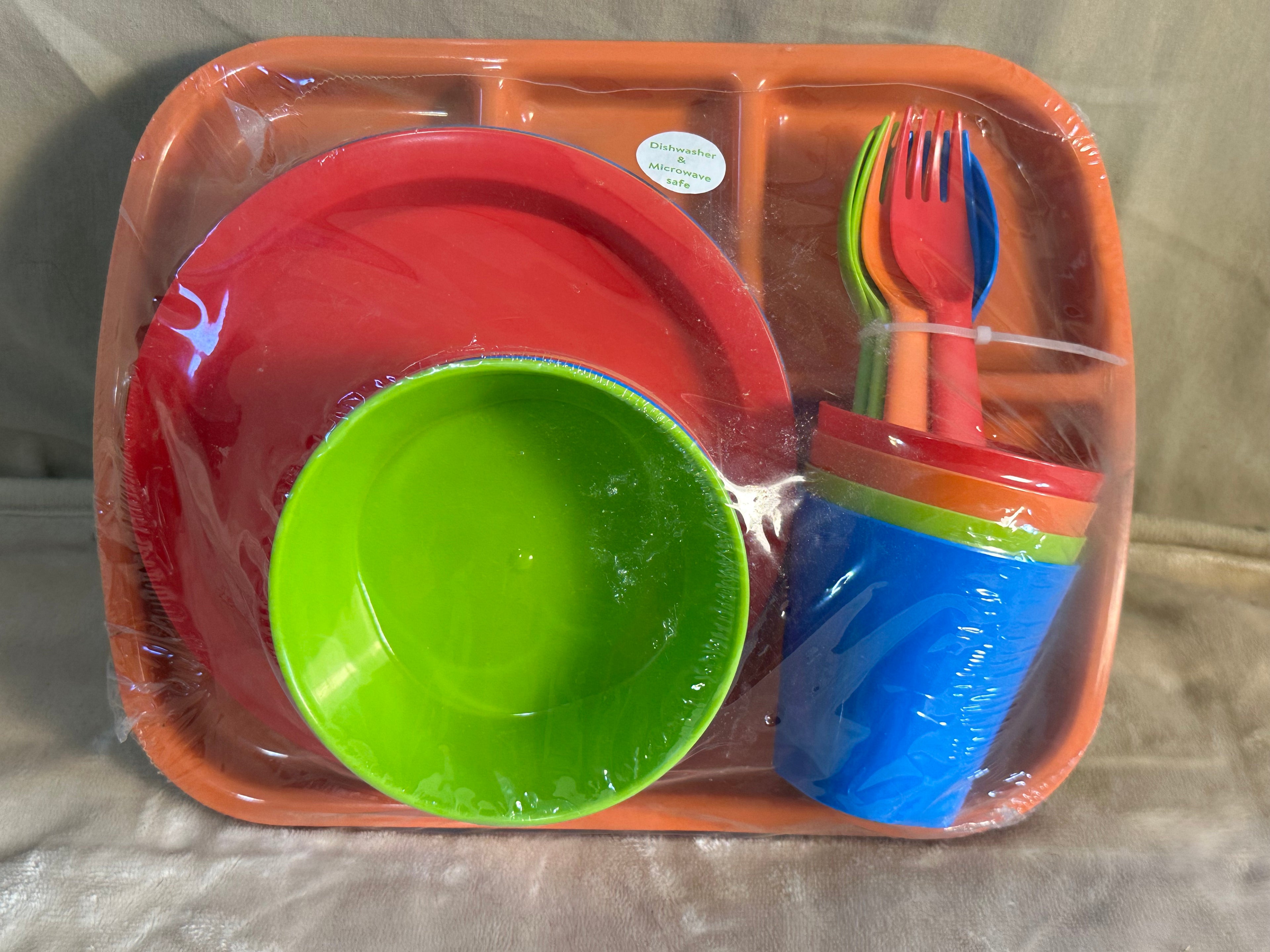 Kids 24 piece plastic dinnerware set