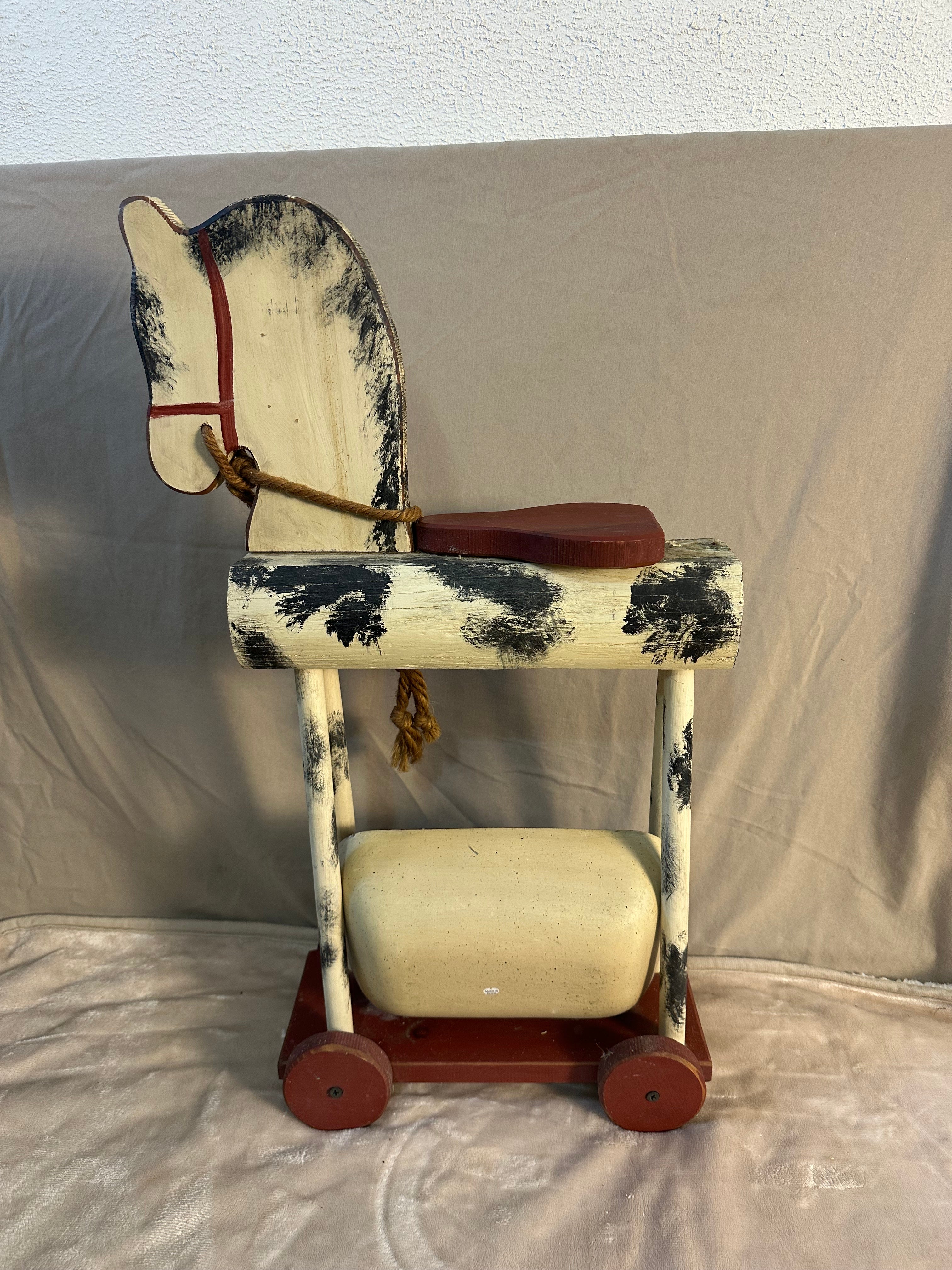 Adorable wooden porch horse decoration