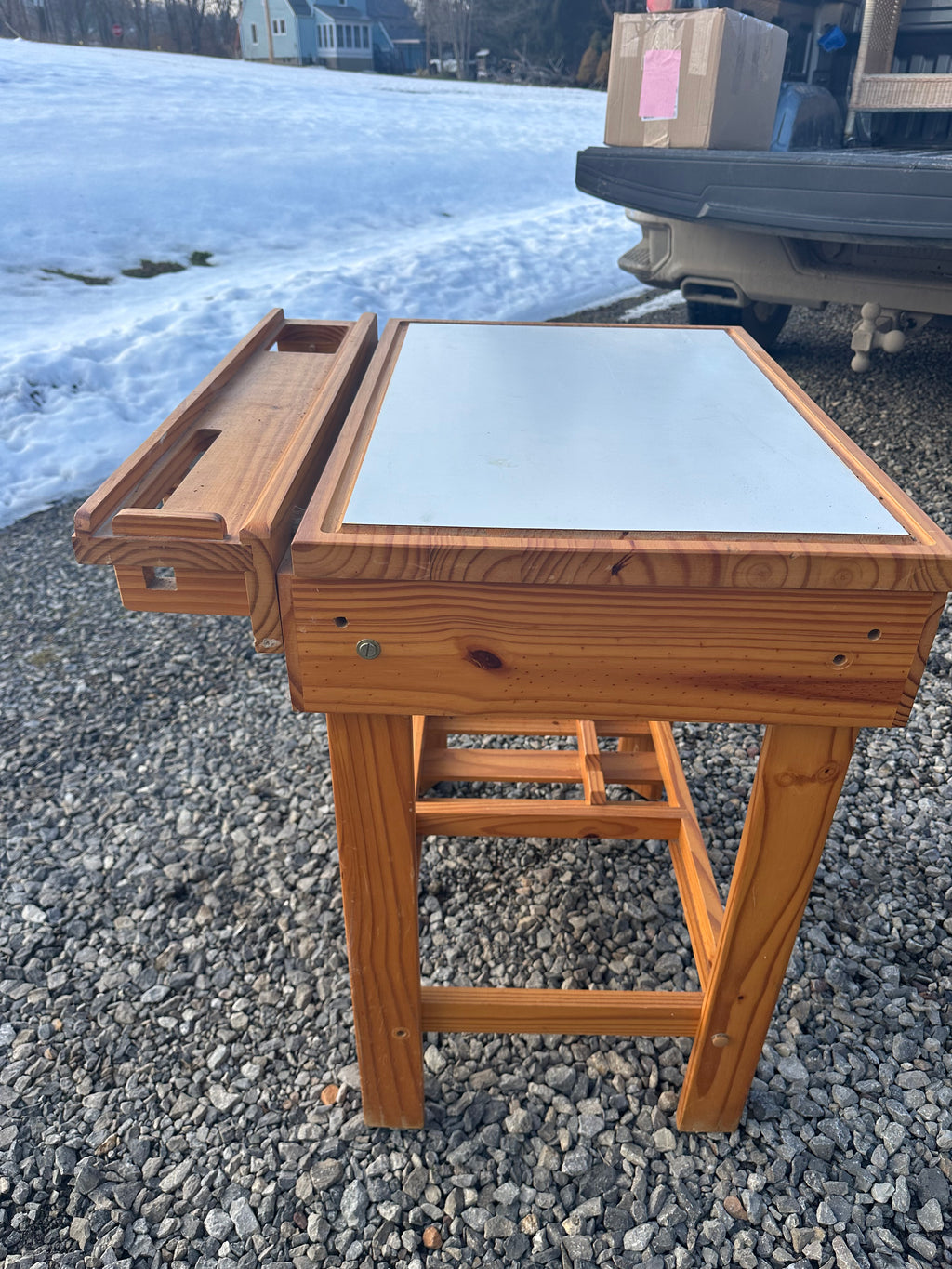 Dry erase craft art table with drawer - excellent