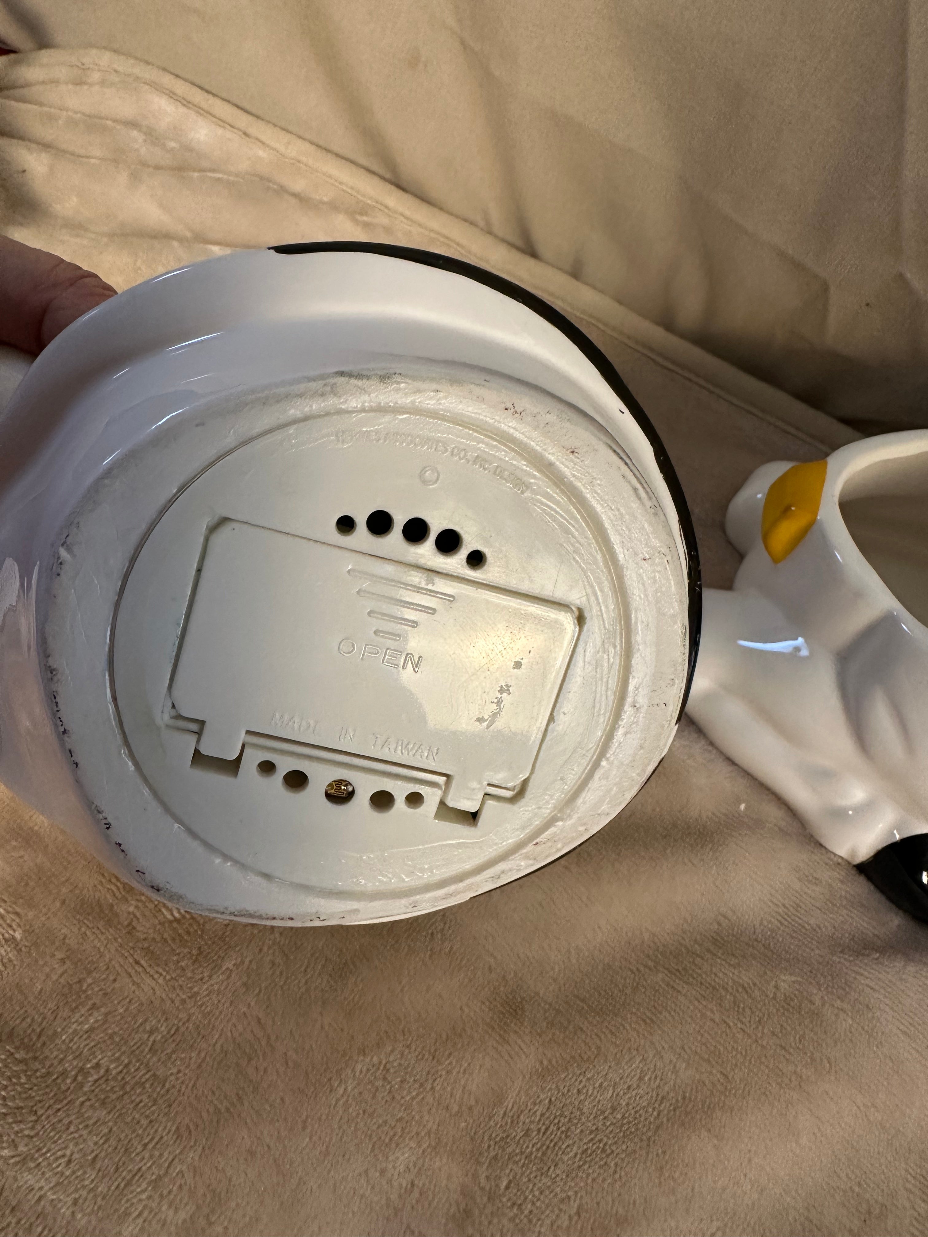 AMC NY NY ceramic cow cookie jar vintage